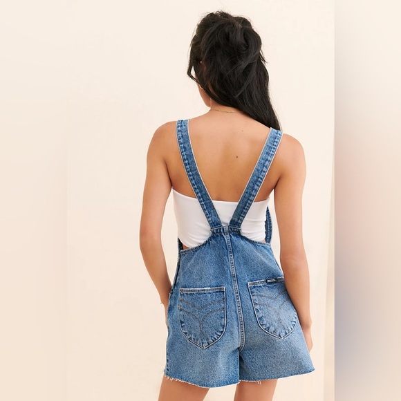 NWOT Rolla's Mirage Medium Wash Shortalls - Picture 1 of 15
